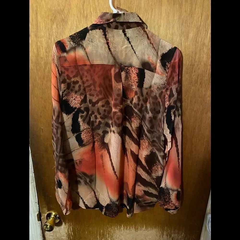 𝅺DA-NANG silk top - Picture 2 of 5